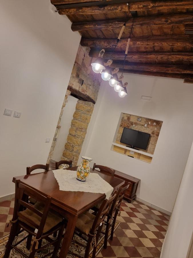 פלרמו Domus Sant'Anna Apartment מראה חיצוני תמונה
